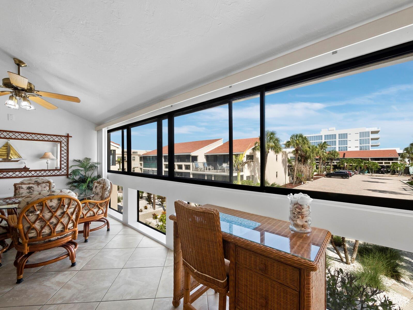 4621 GULF OF MEXICO DR #19B