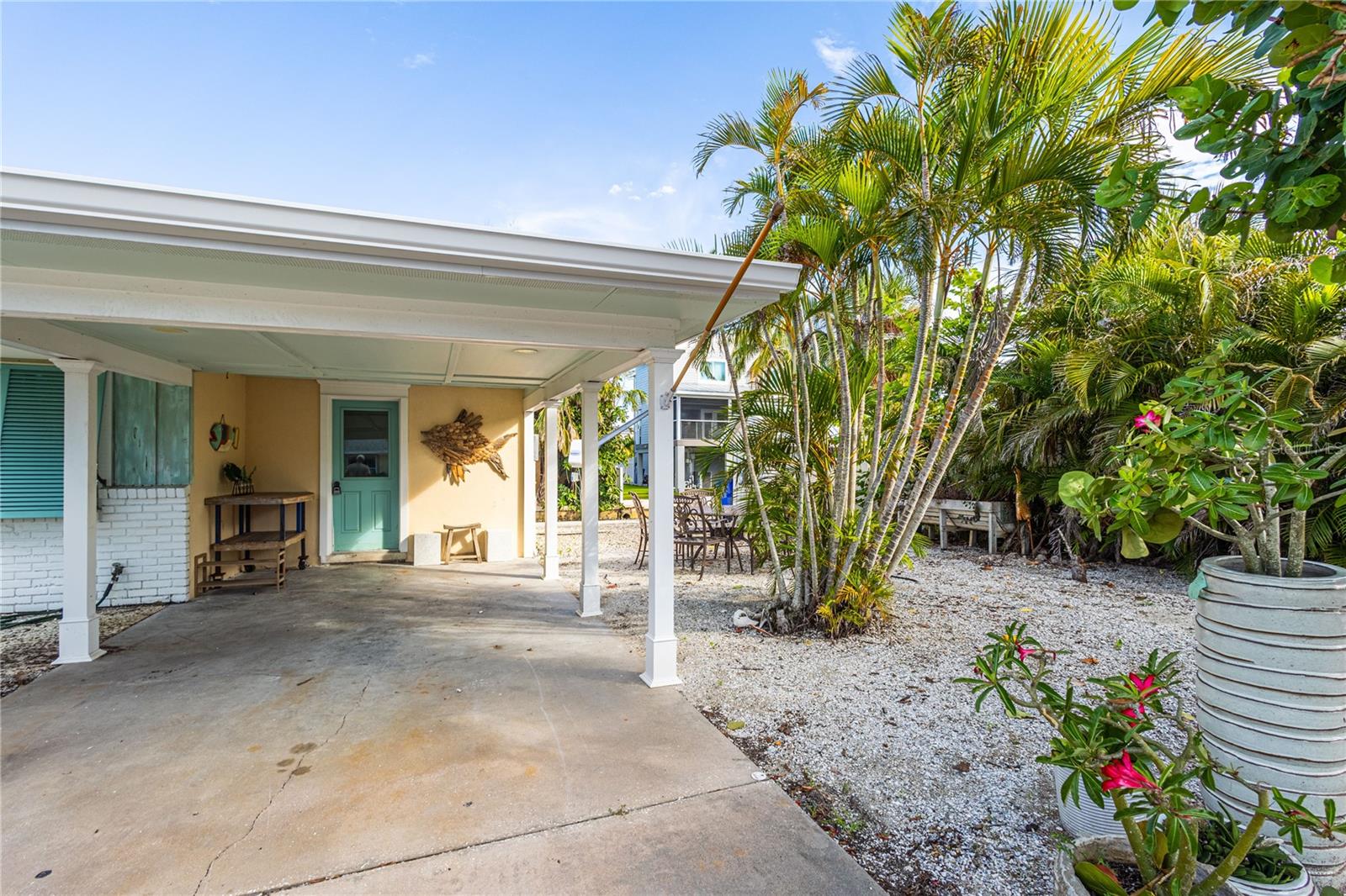 755 SAINT JUDES DR N