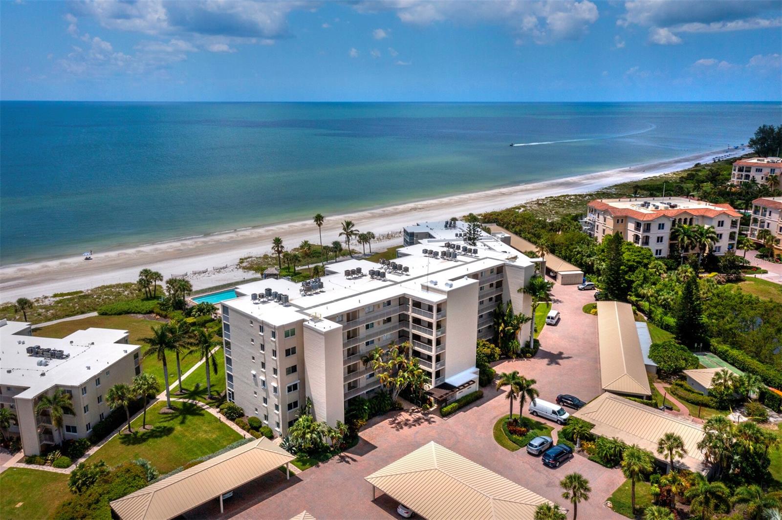 4825 GULF OF MEXICO DR #105