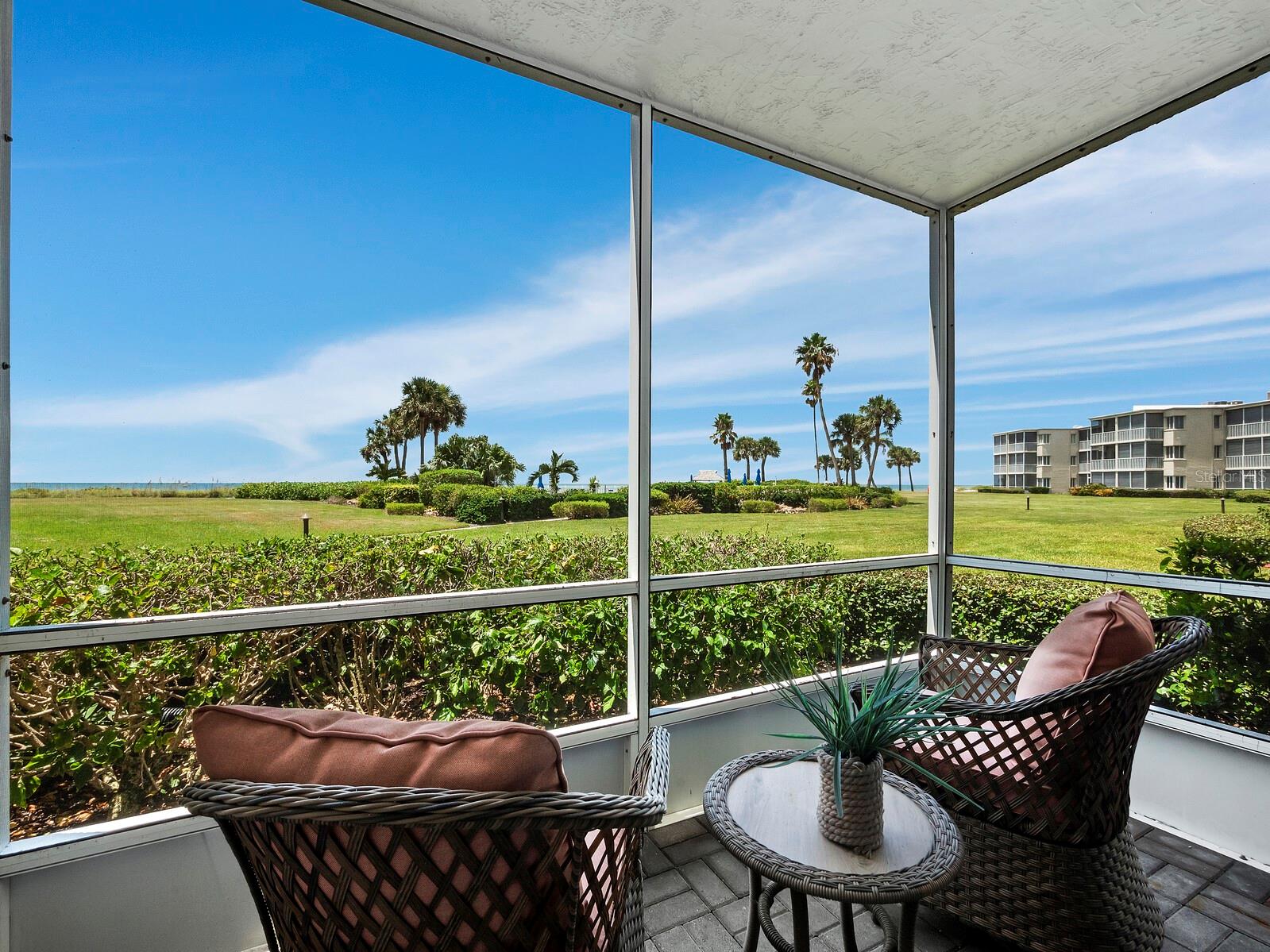 4825 GULF OF MEXICO DR #105