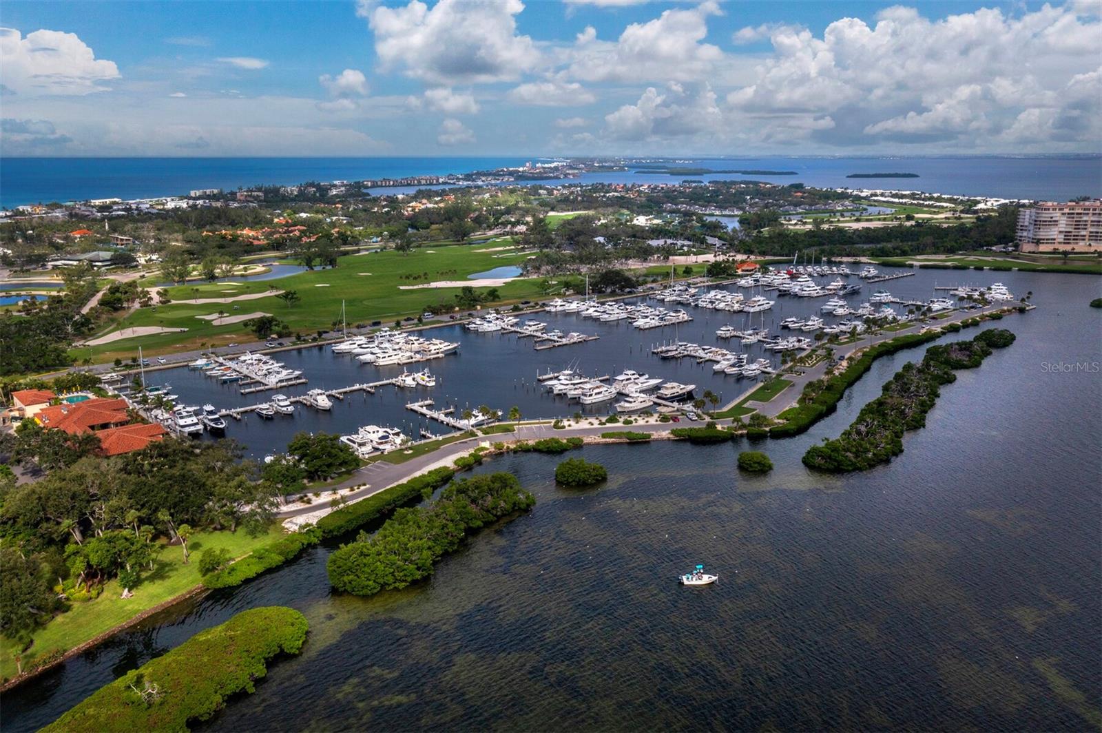 2800 HARBOURSIDE DR #E06