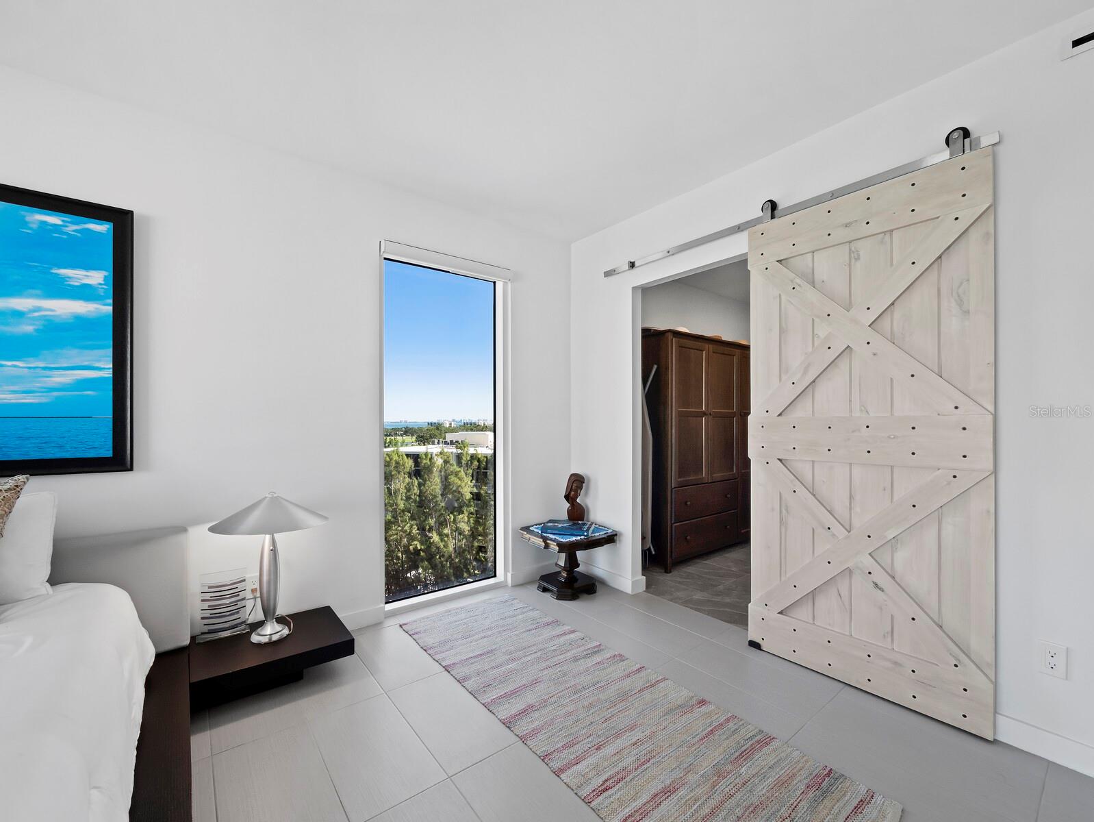 2525 GULF OF MEXICO DR #8D