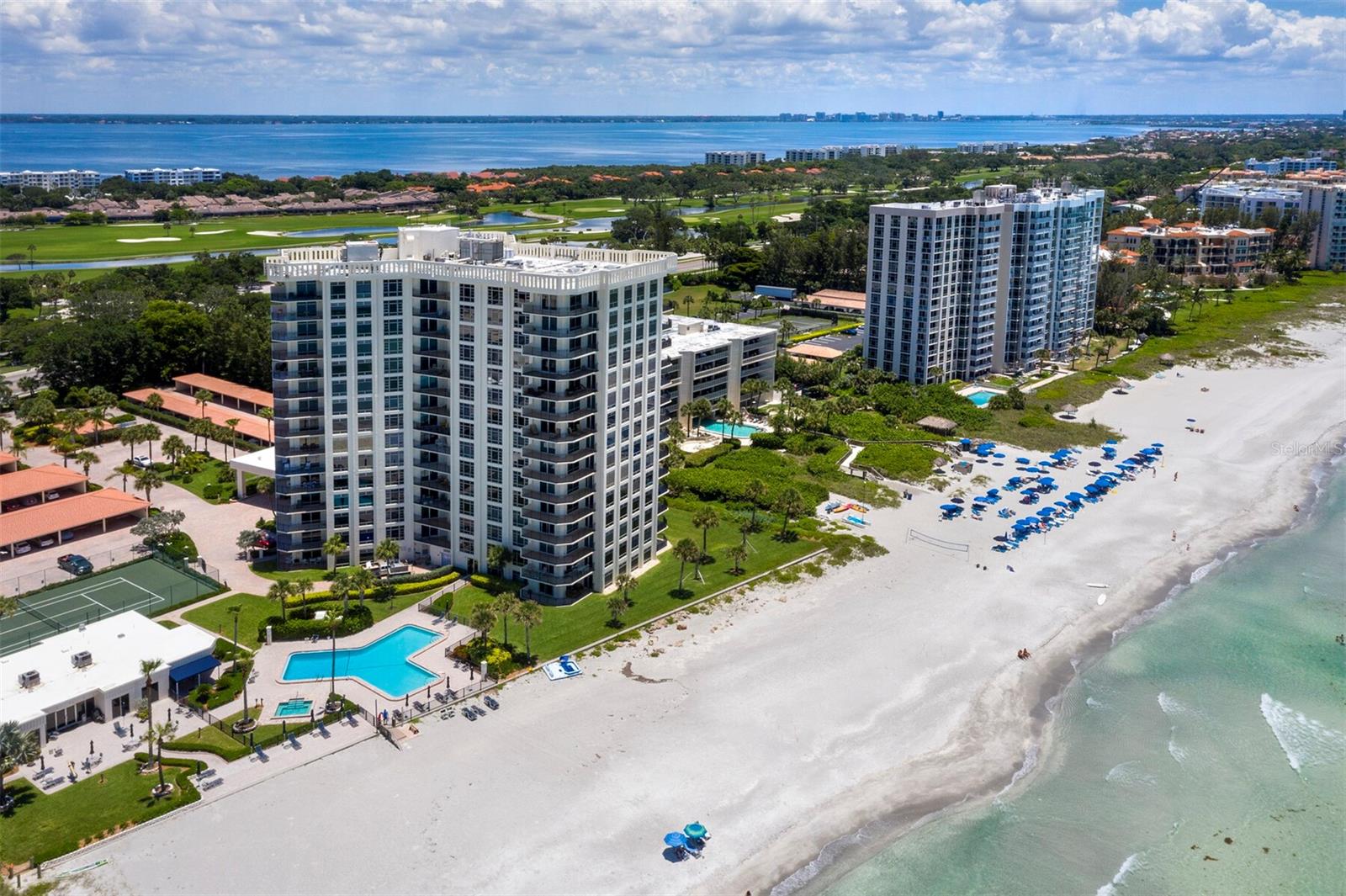 2525 GULF OF MEXICO DR #8D