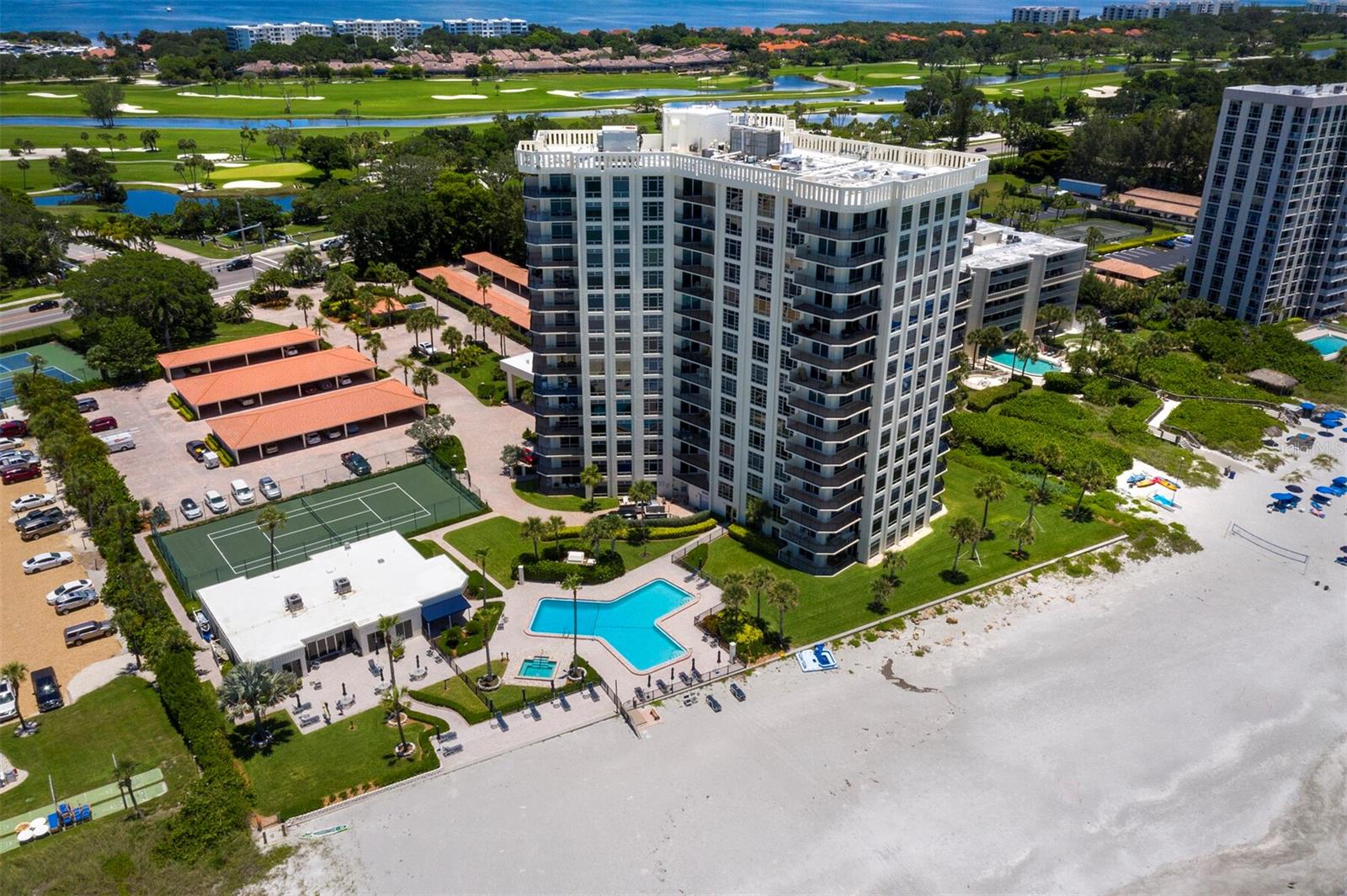 2525 GULF OF MEXICO DR #8D