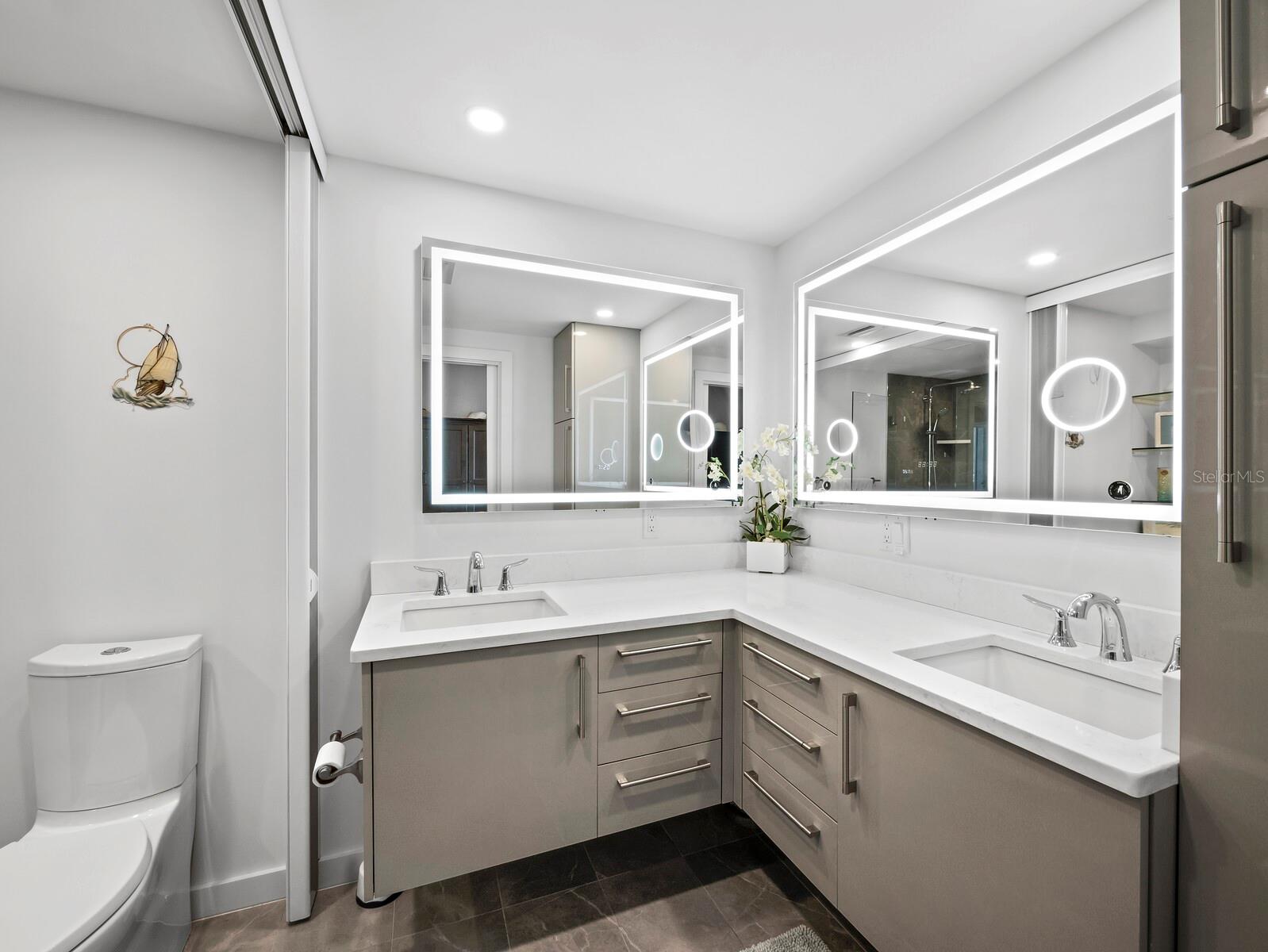 2525 GULF OF MEXICO DR #8D