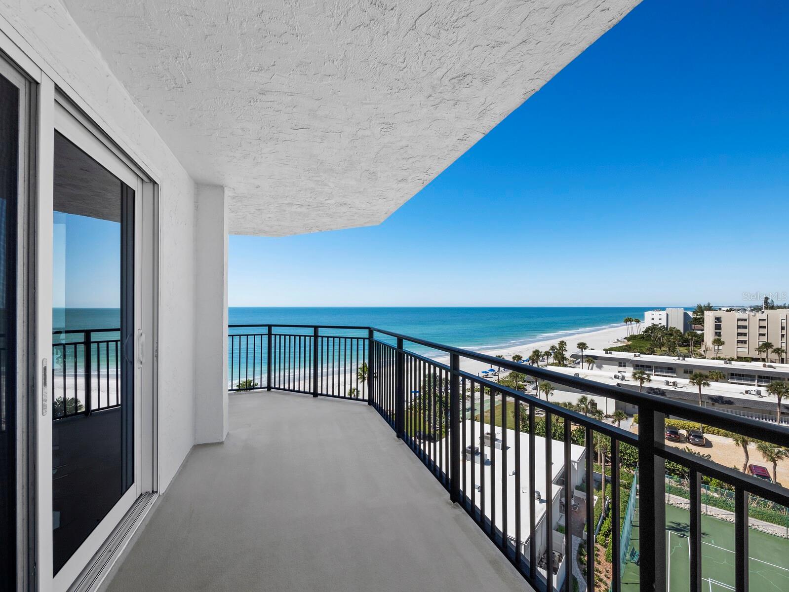 2525 GULF OF MEXICO DR #8D