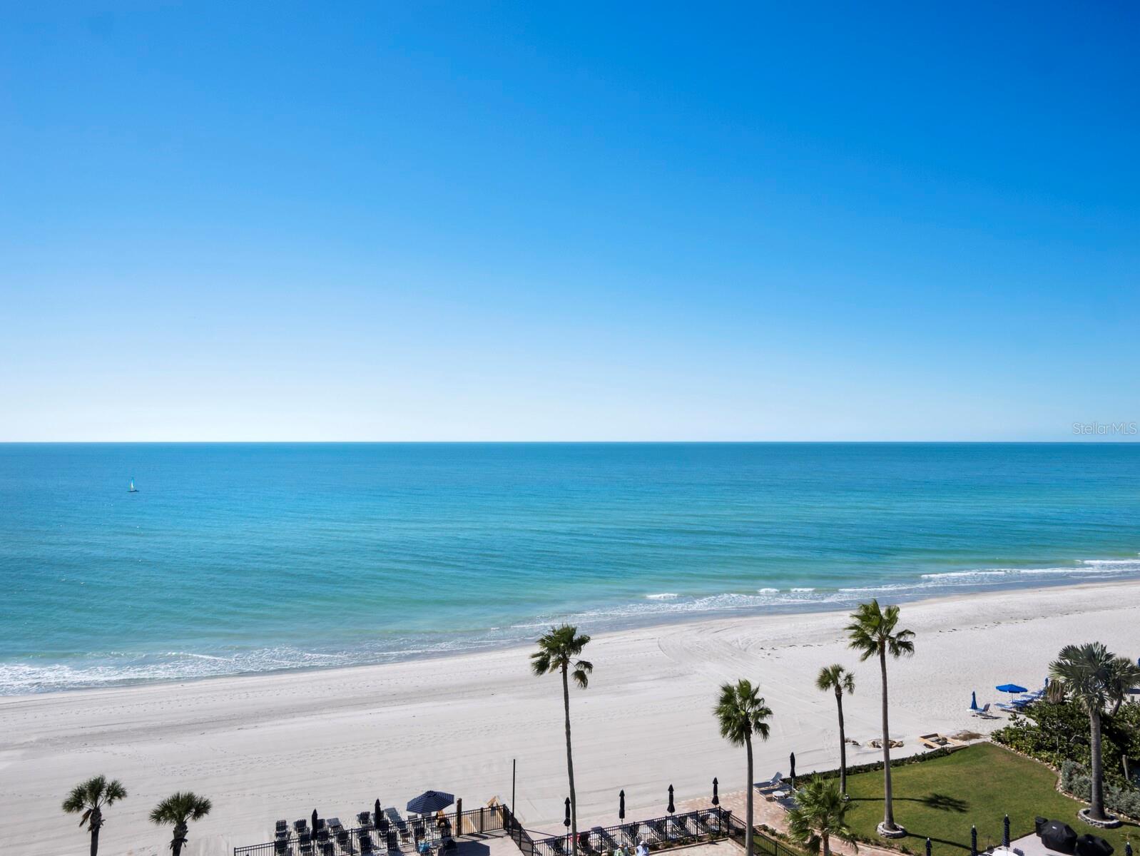 2525 GULF OF MEXICO DR #8D