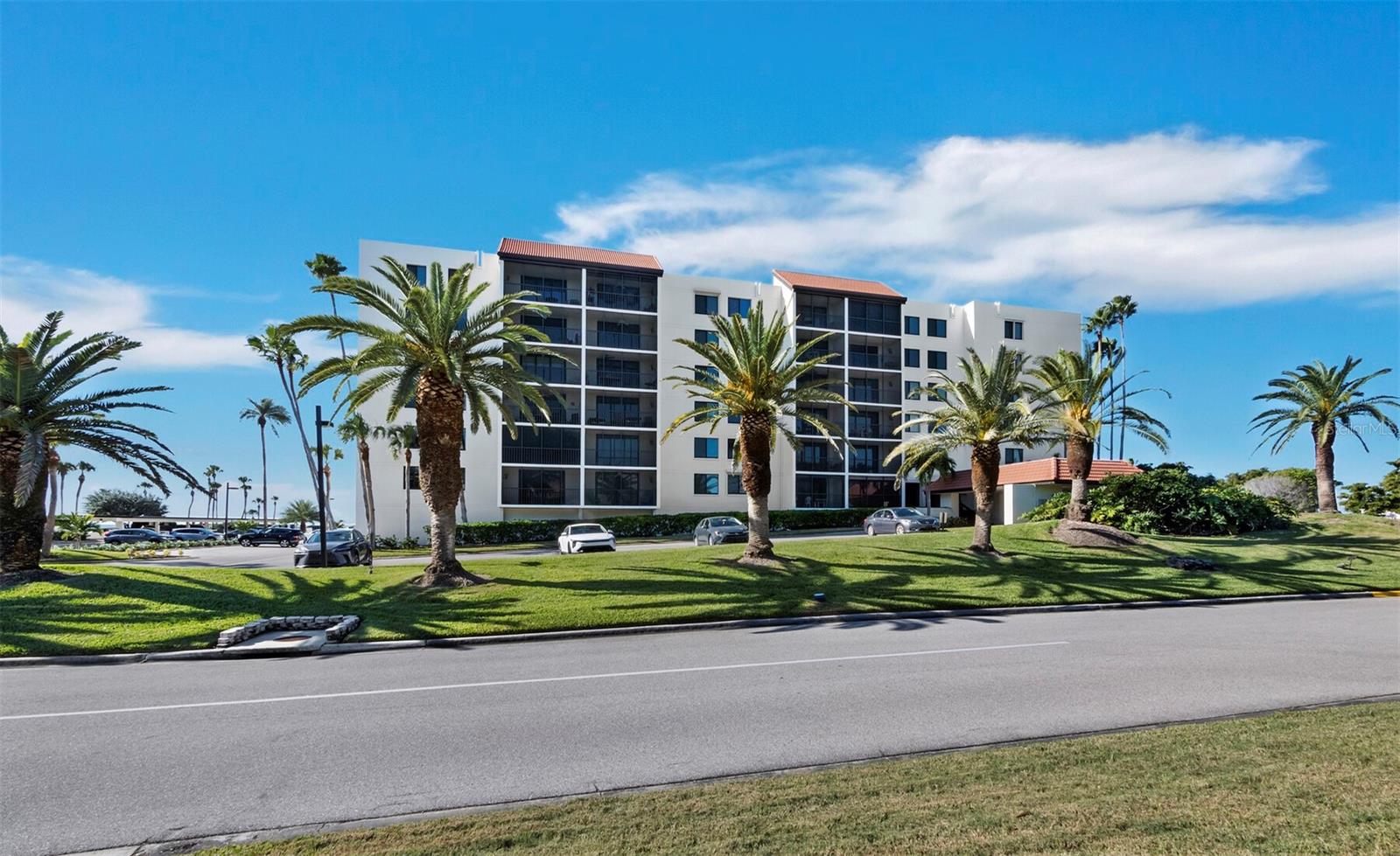 2045 GULF OF MEXICO DR #M1-502