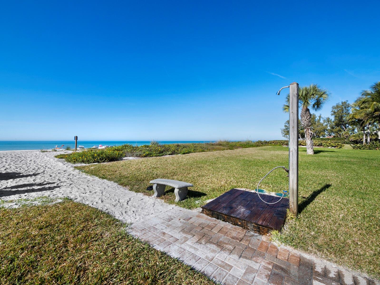 5231 GULF OF MEXICO DR #104
