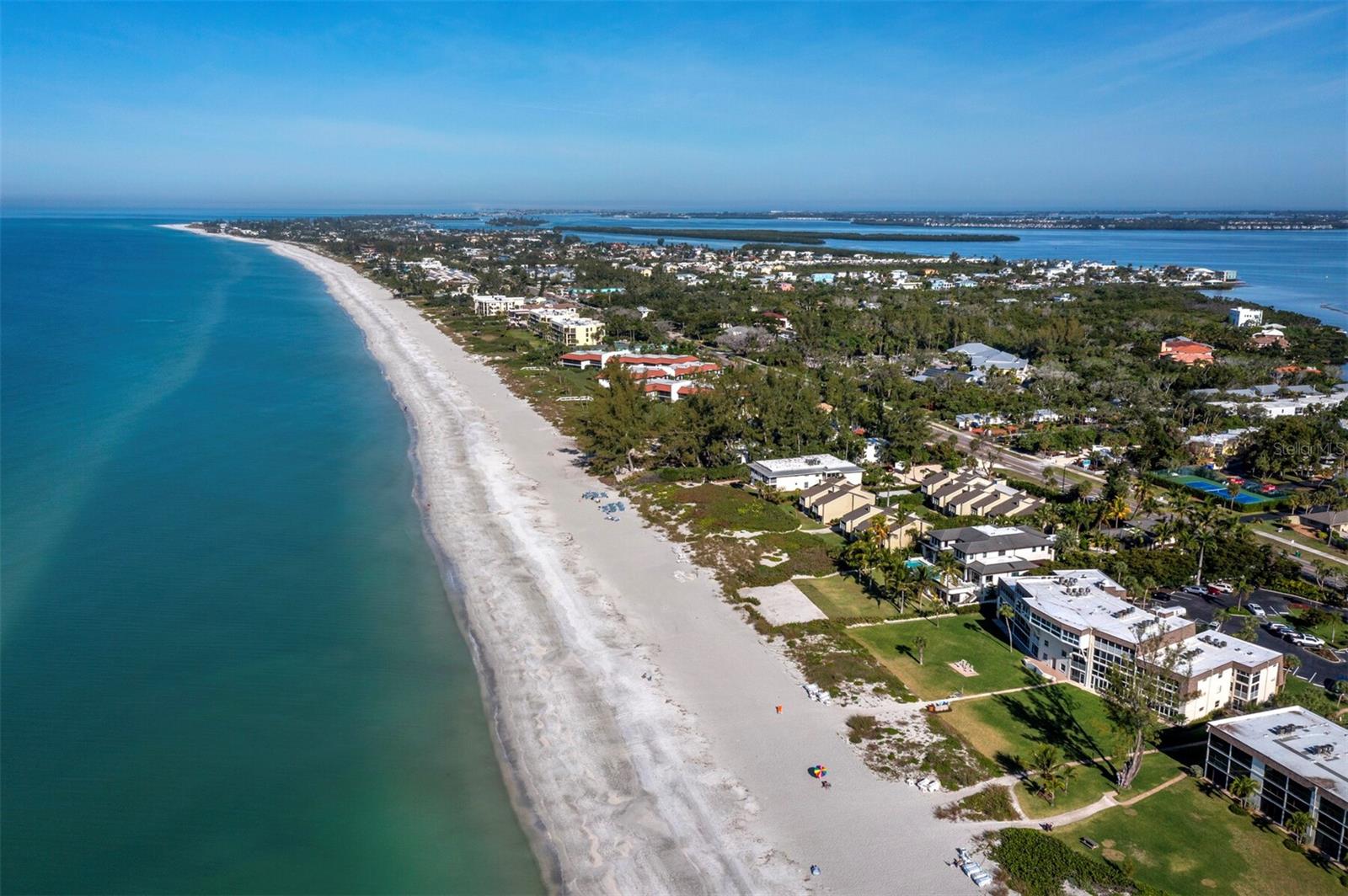 5231 GULF OF MEXICO DR #104