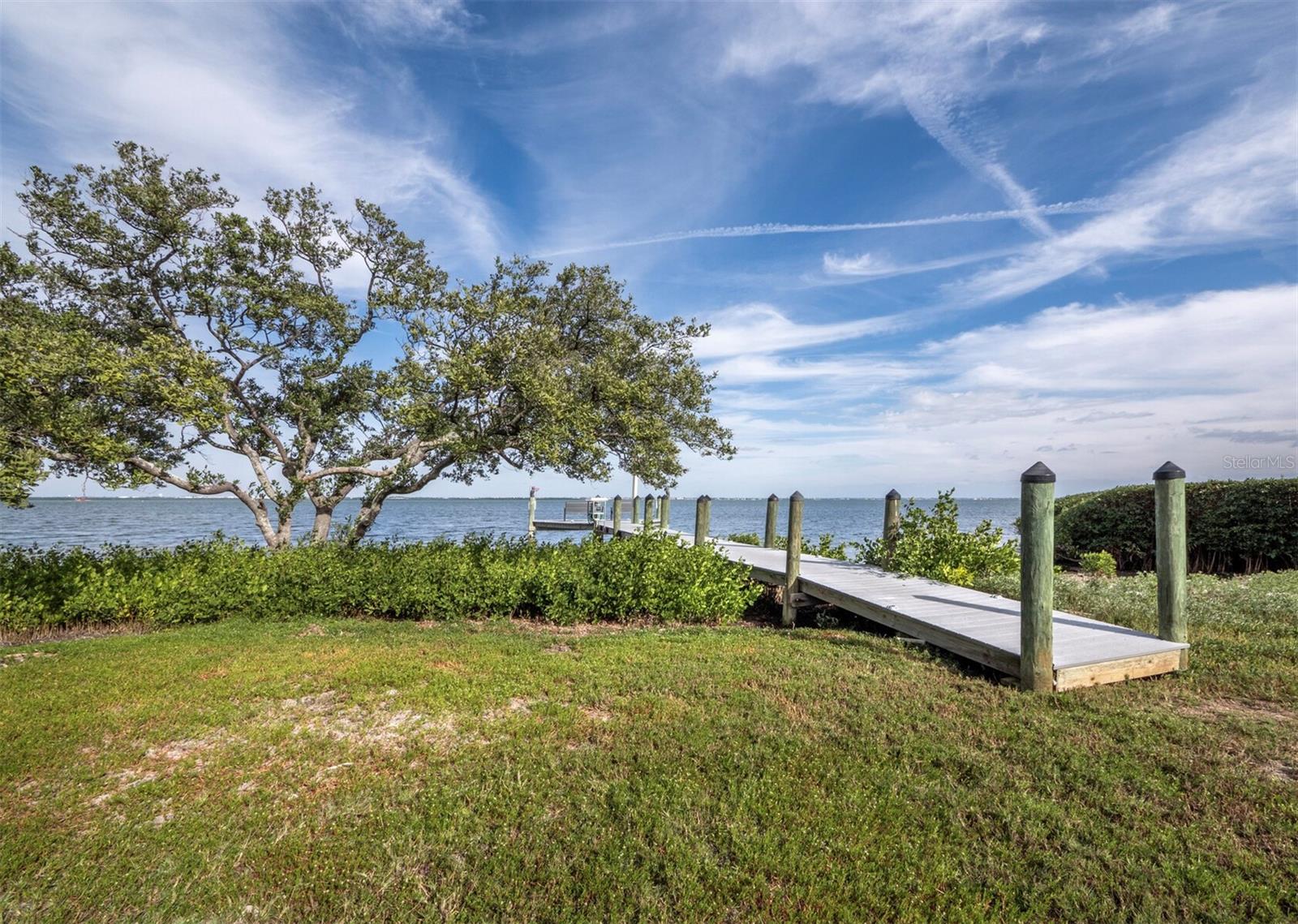 5231 GULF OF MEXICO DR #104