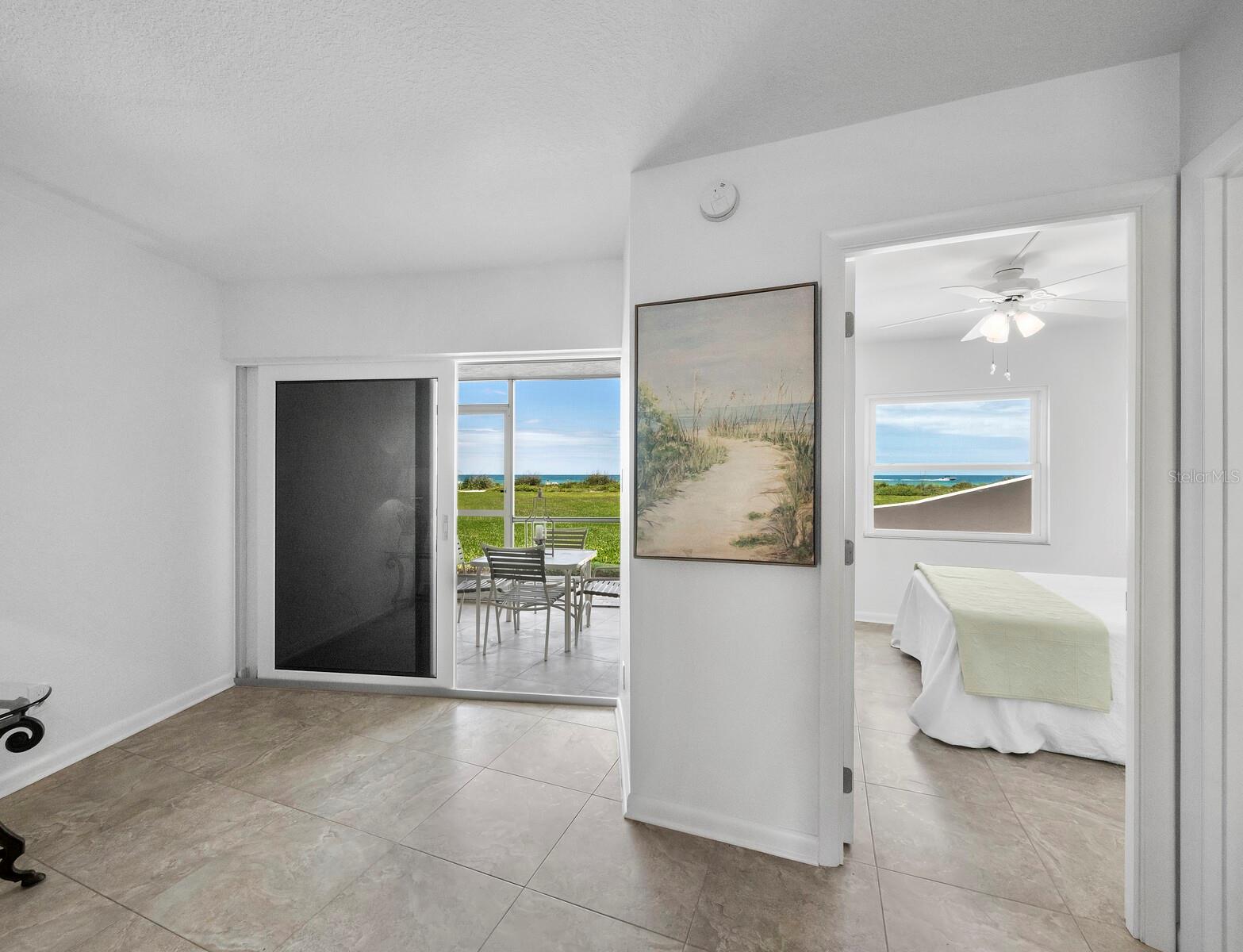 5231 GULF OF MEXICO DR #104