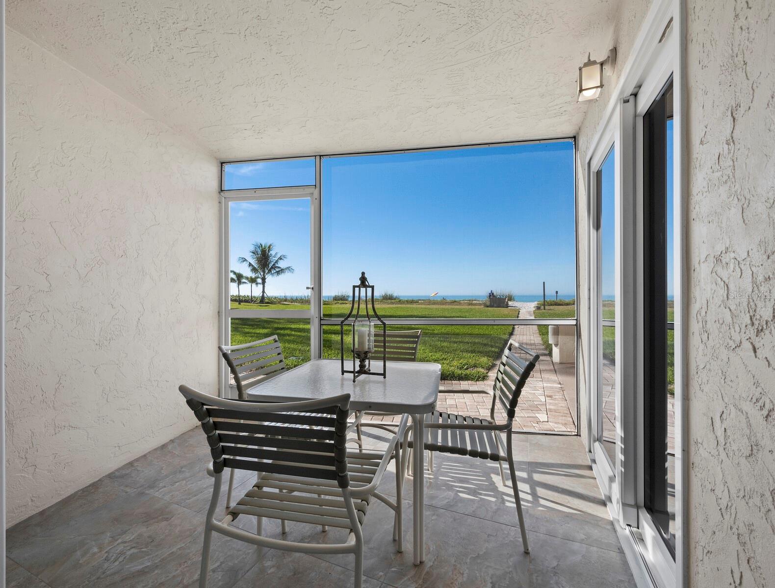 5231 GULF OF MEXICO DR #104