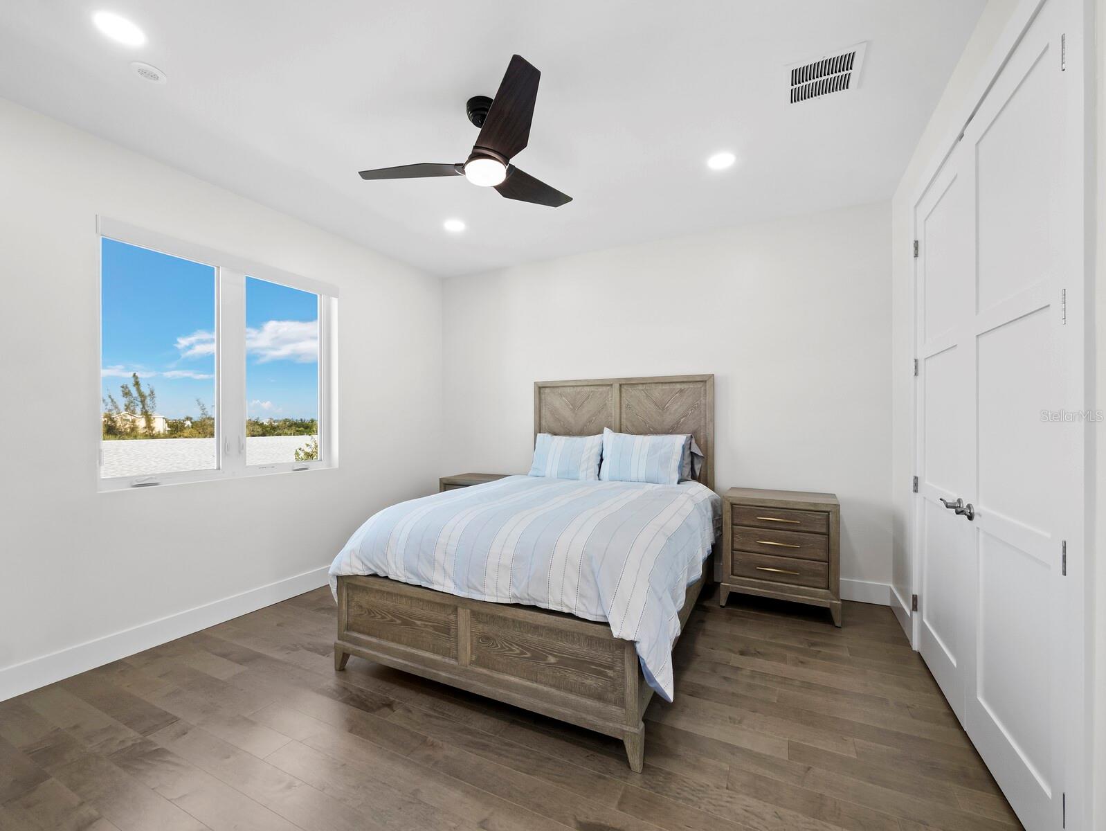 635 JUNGLE QUEEN WAY