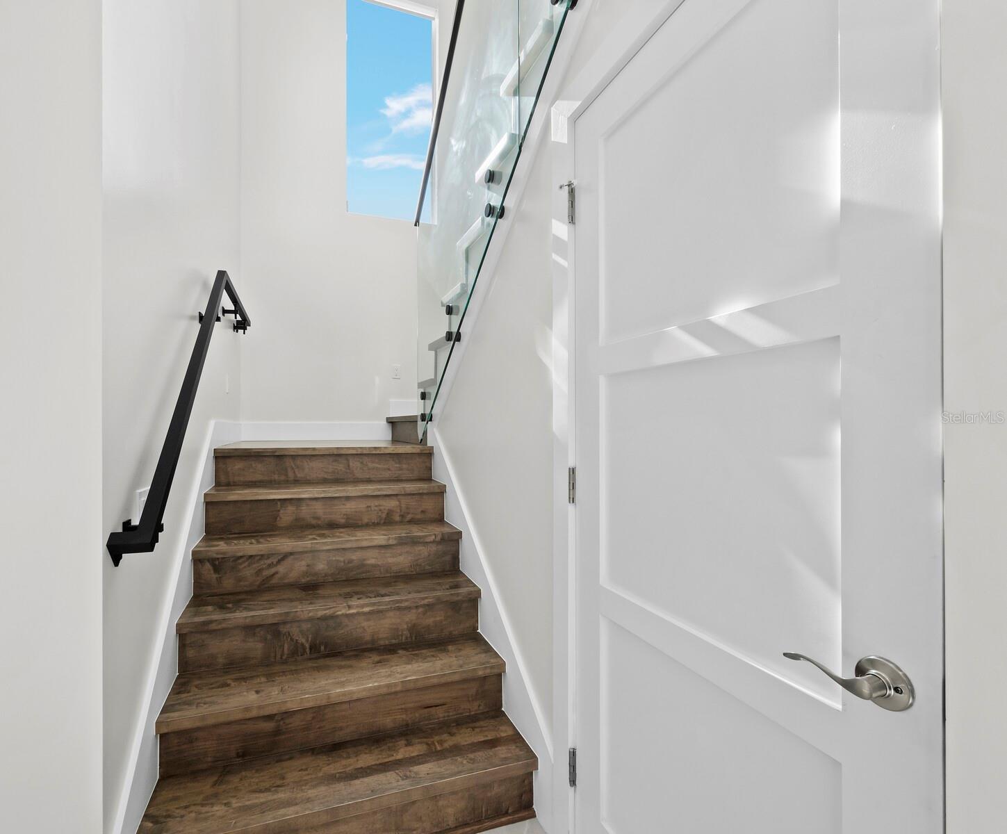 635 JUNGLE QUEEN WAY