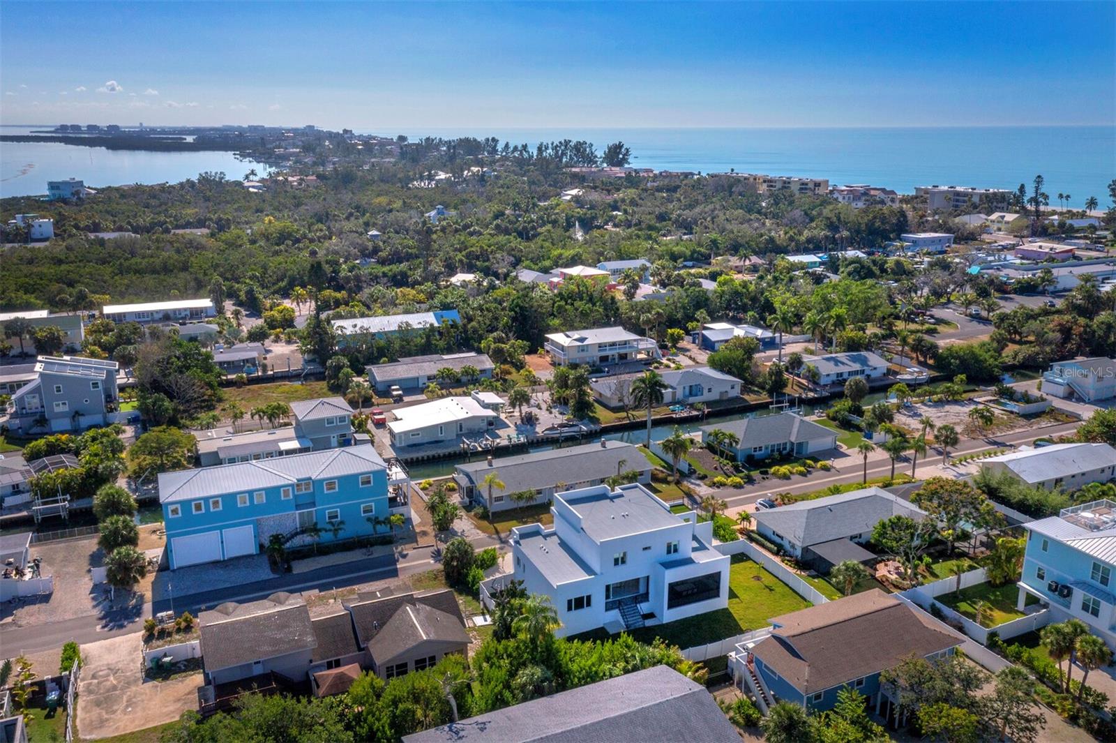 635 JUNGLE QUEEN WAY