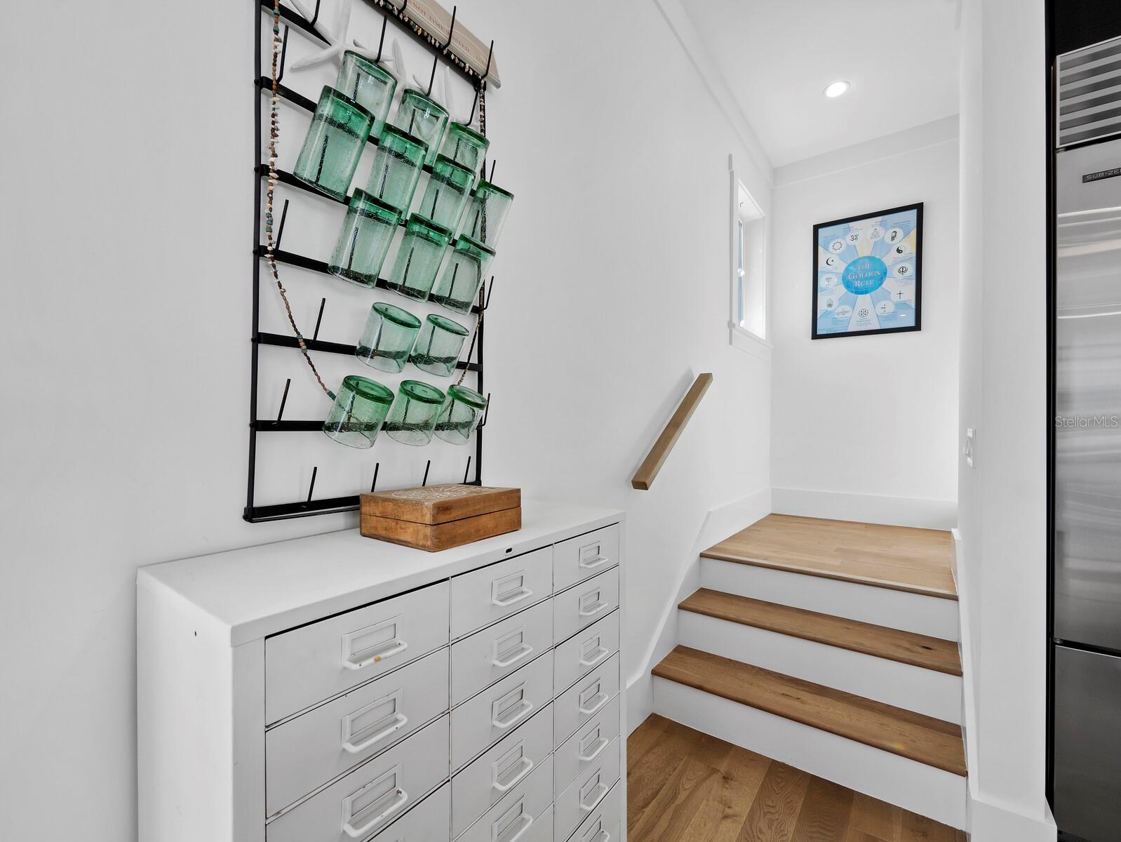 758 SAINT JUDES DR N