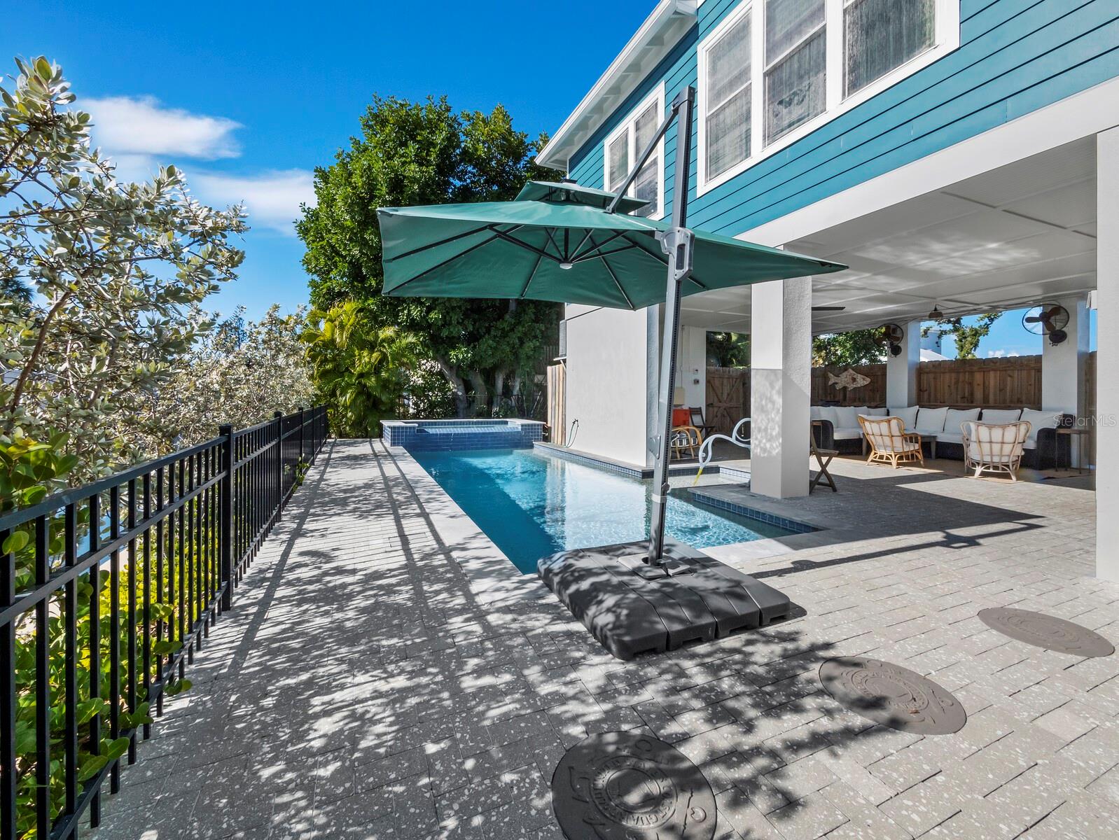 758 SAINT JUDES DR N