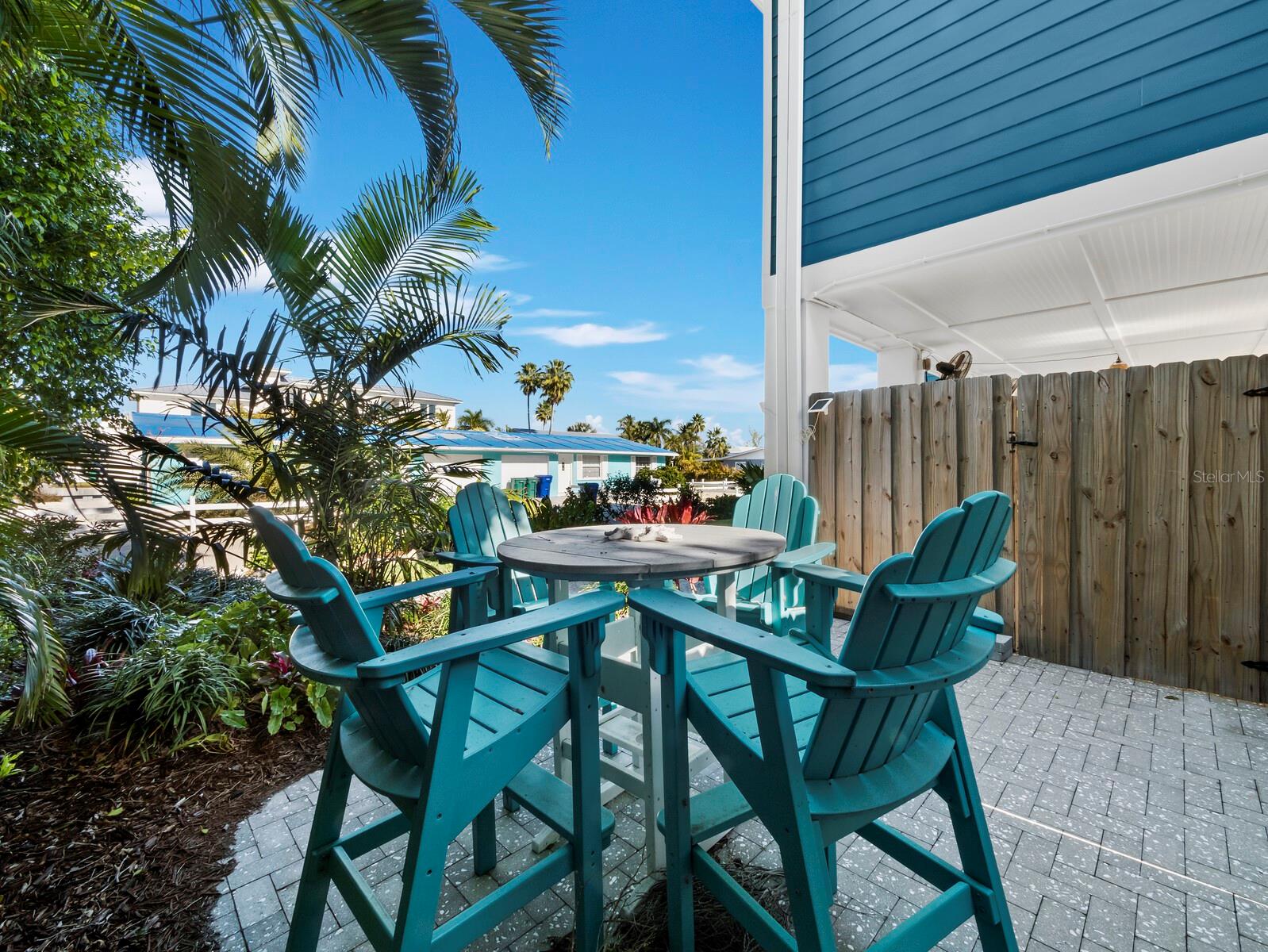 758 SAINT JUDES DR N