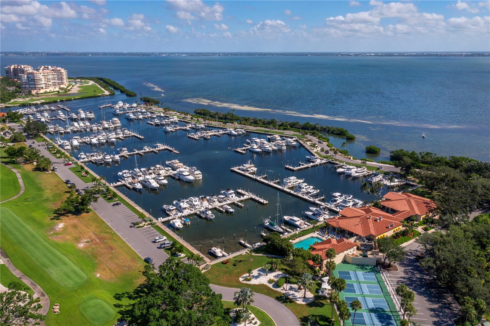 2600 HARBOURSIDE DR #N10