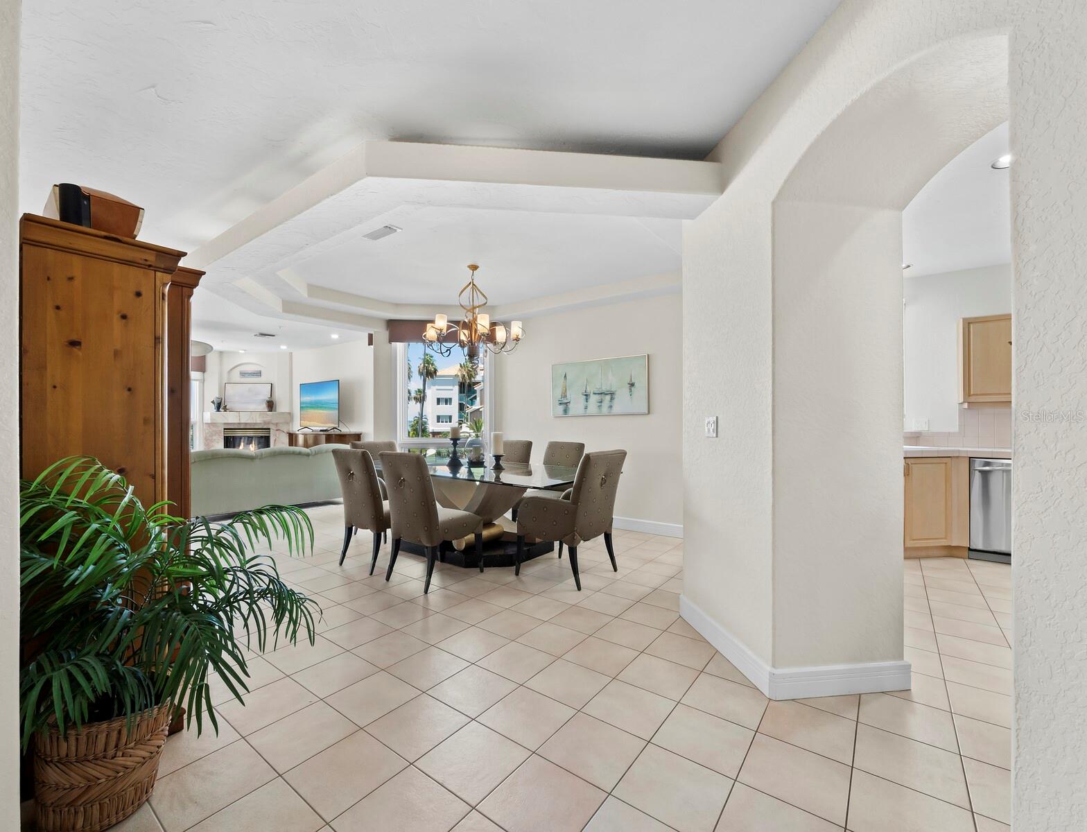350 GULF OF MEXICO DR #213