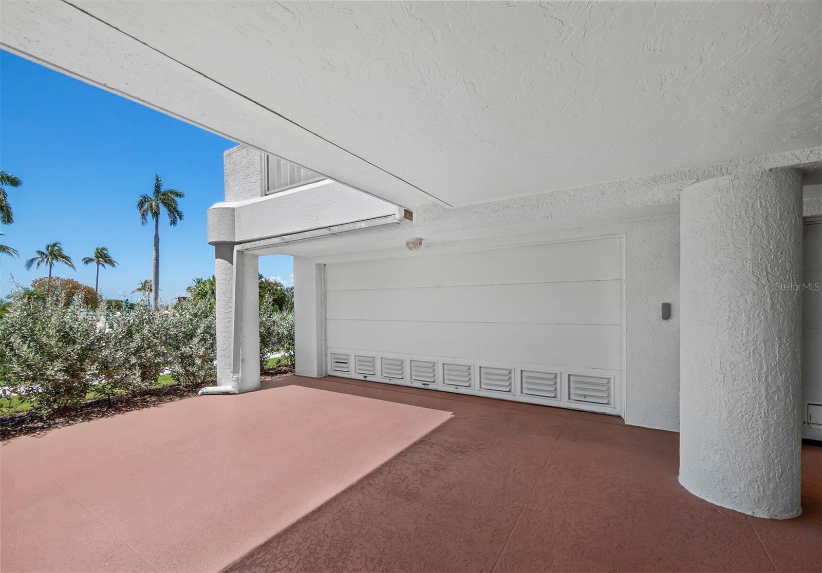 350 GULF OF MEXICO DR #213