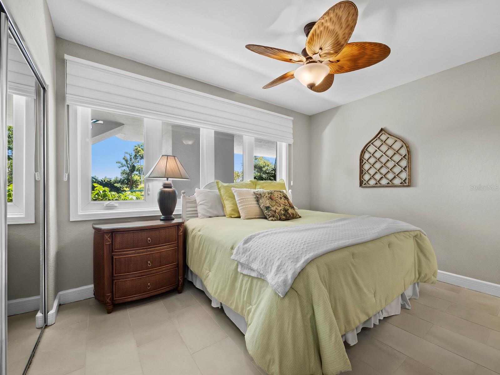 350 GULF OF MEXICO DR #213