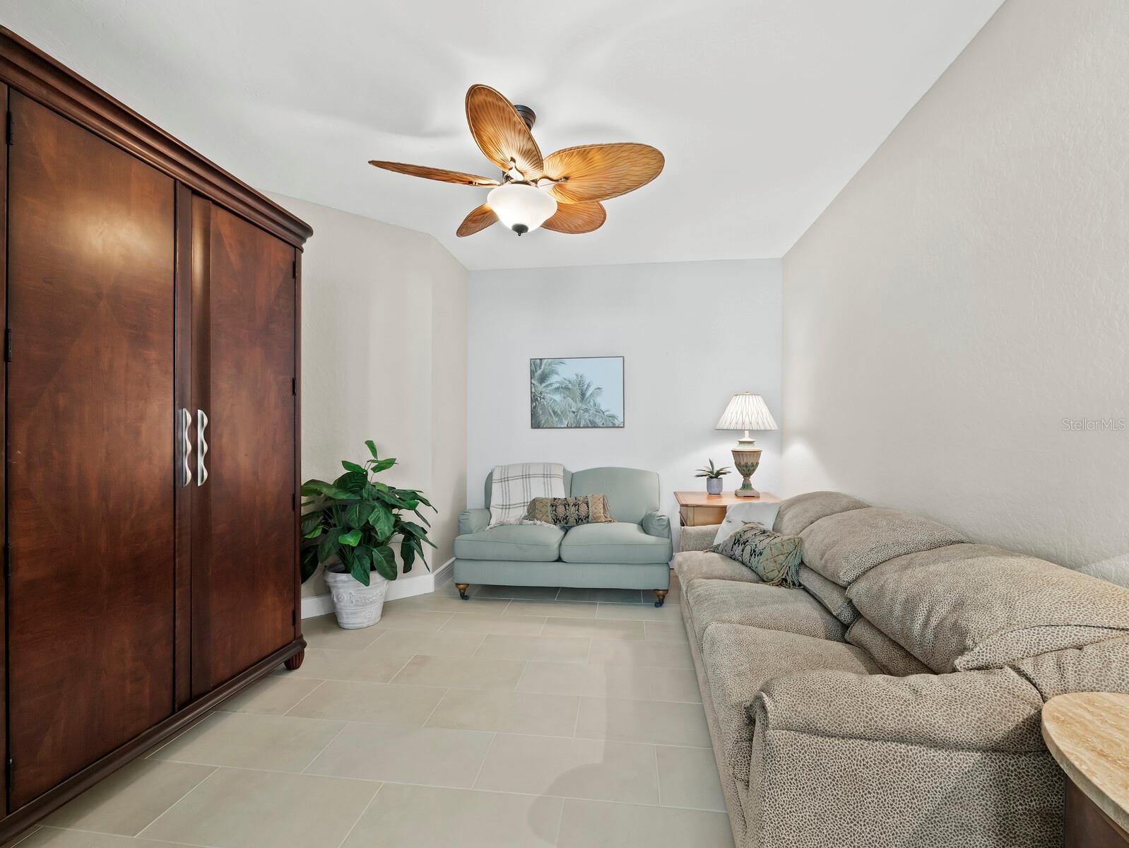 350 GULF OF MEXICO DR #213