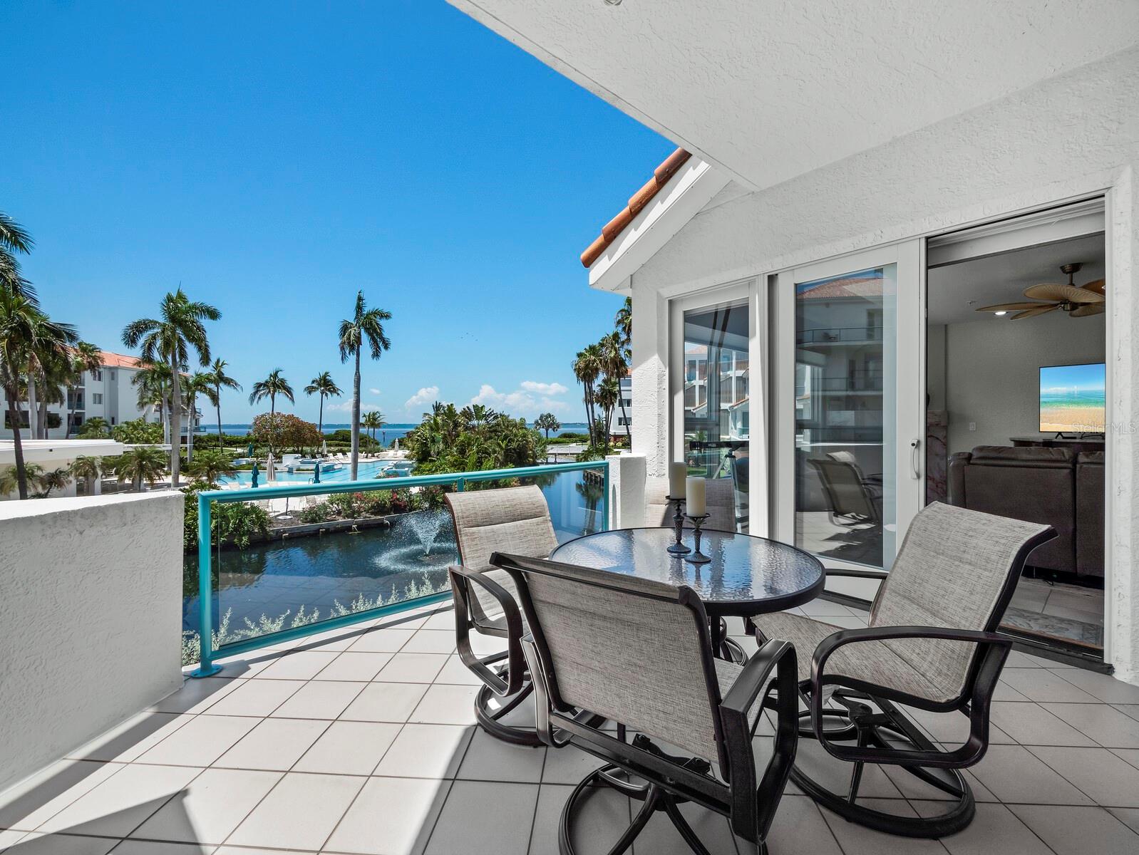 350 GULF OF MEXICO DR #213