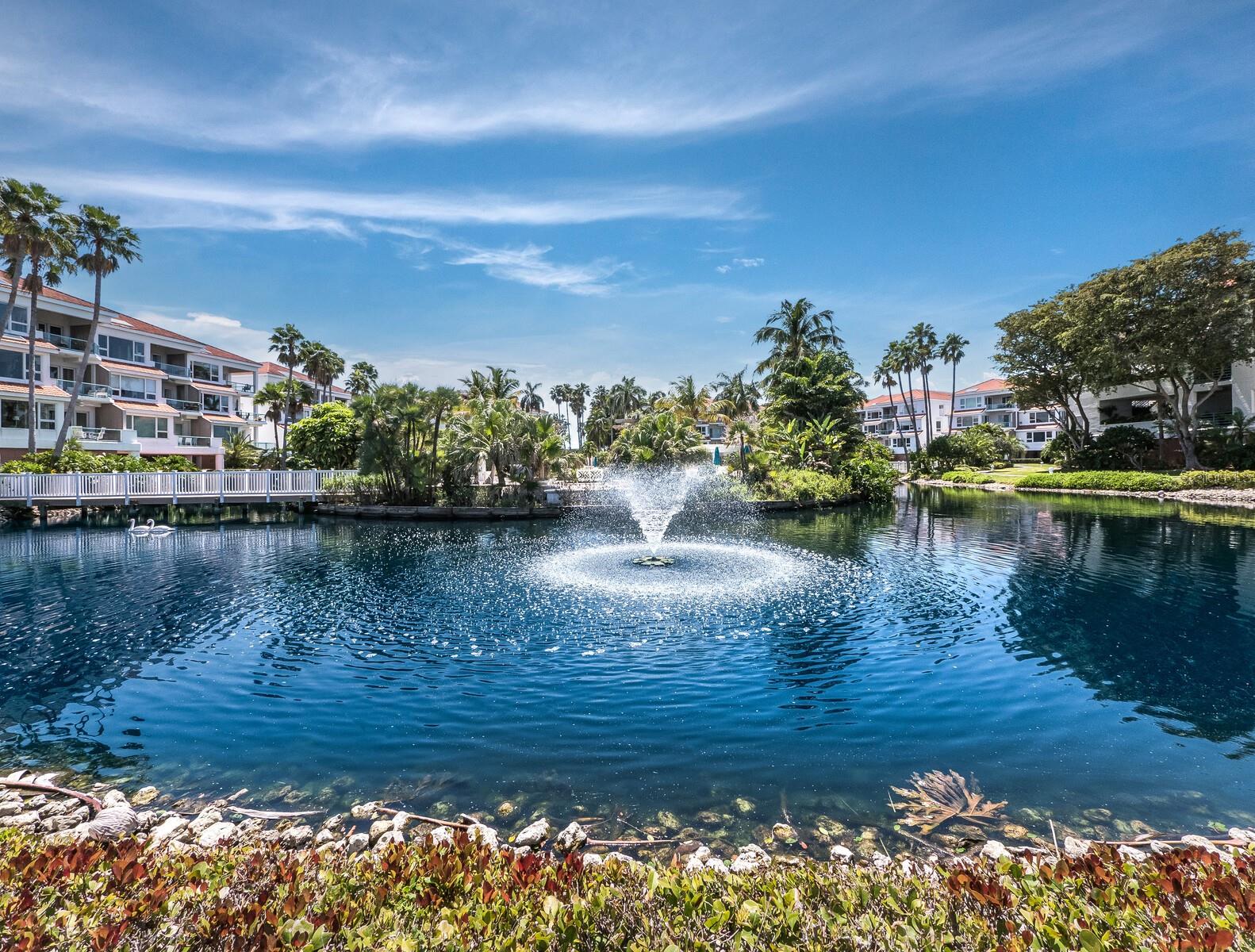 350 GULF OF MEXICO DR #213