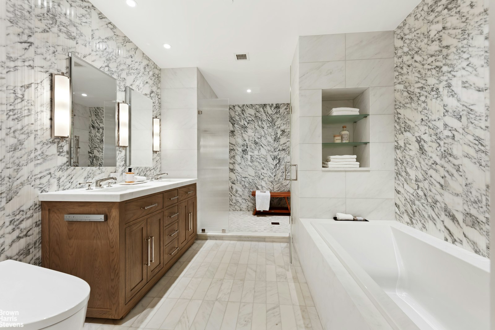 250 WEST Street 10A