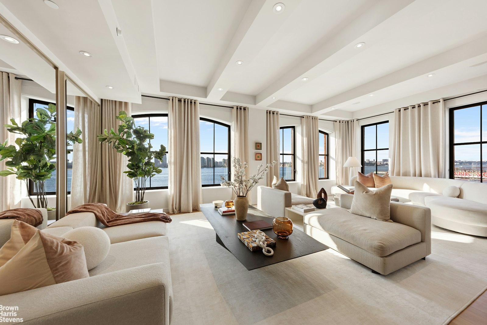 250 WEST Street 10A