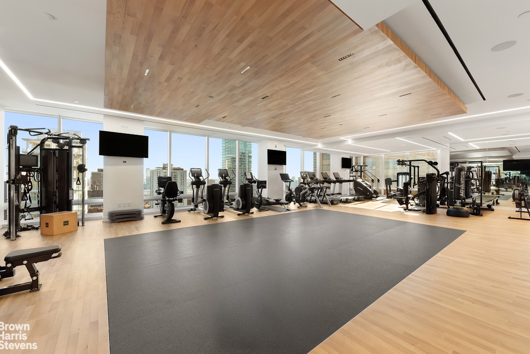 151 E 58TH Street 43E