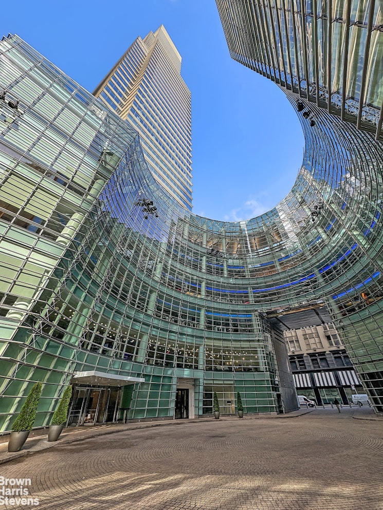 151 E 58TH Street 43E