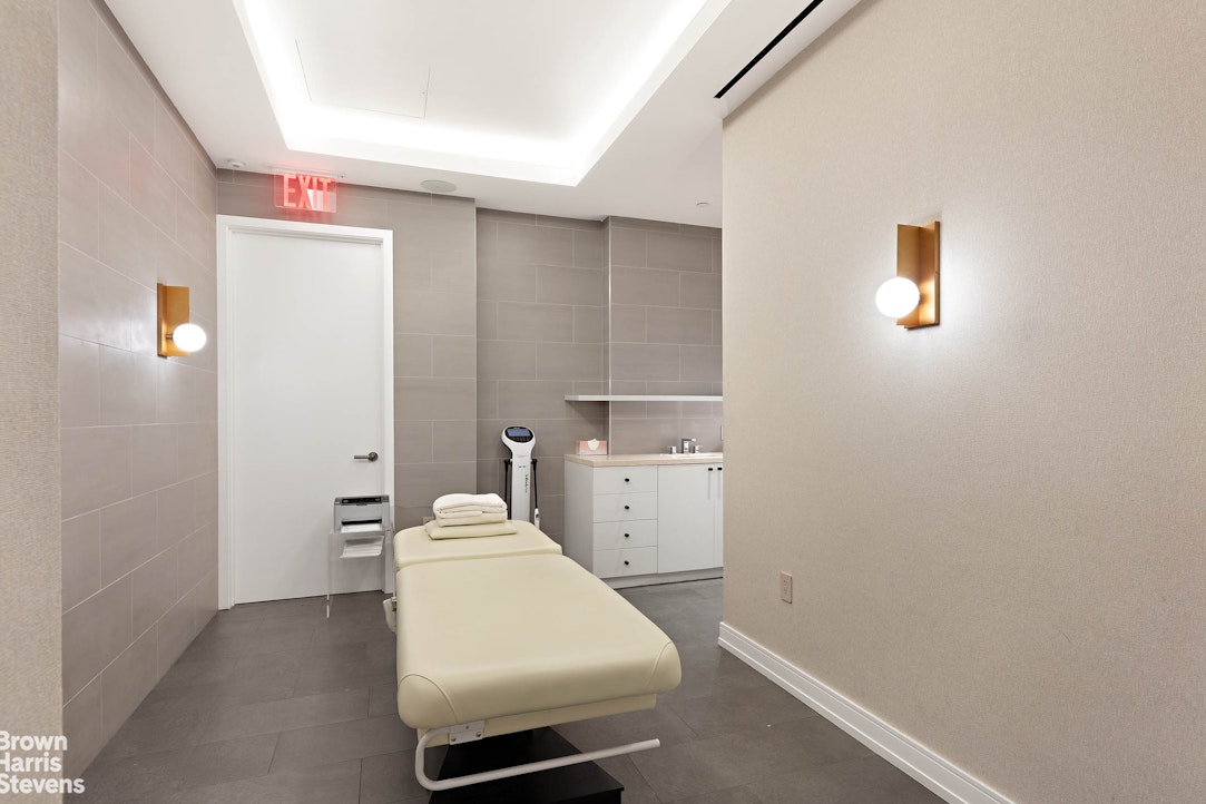 151 E 58TH Street 43E