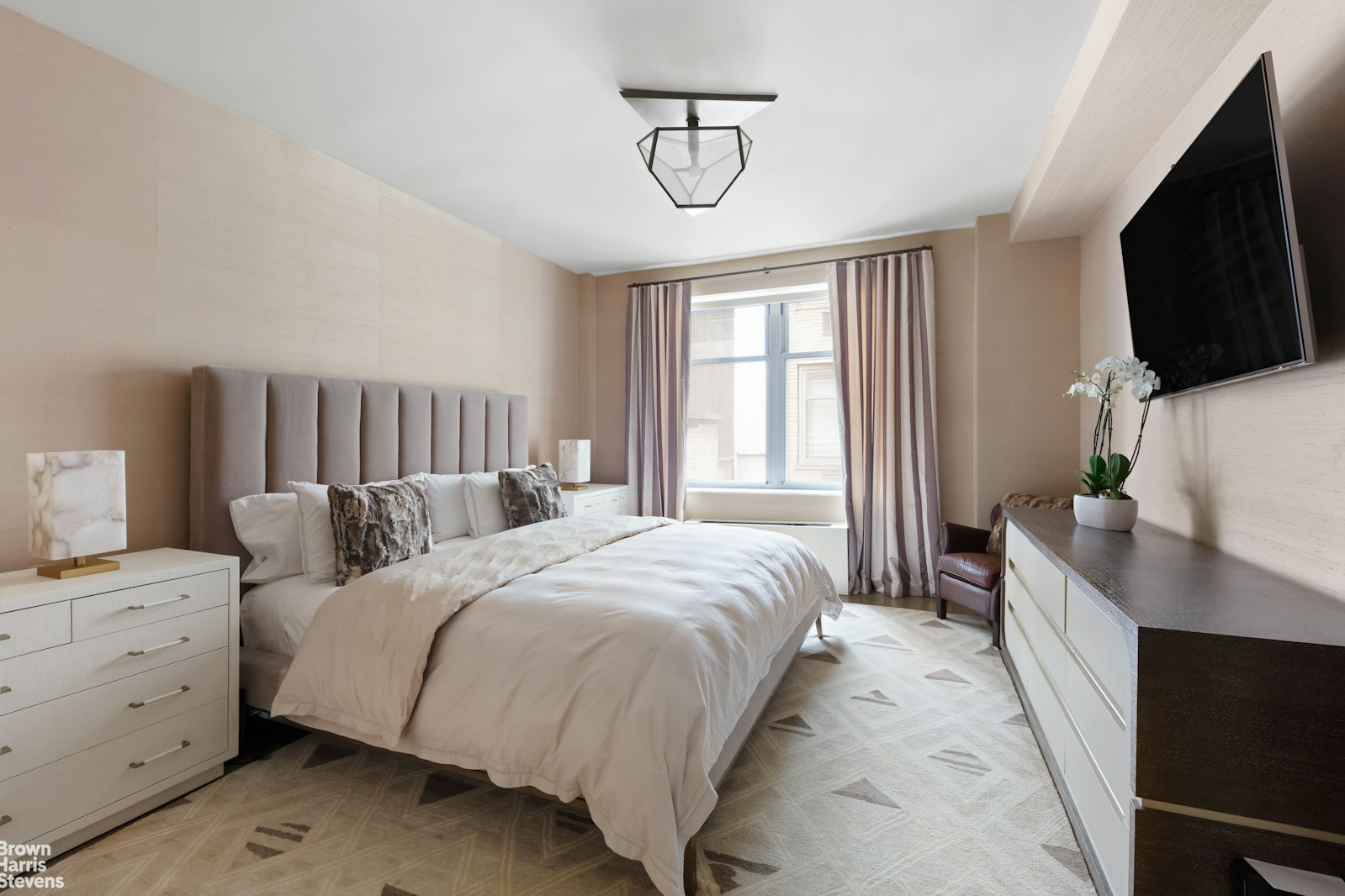 100 W 58TH Street 7BC