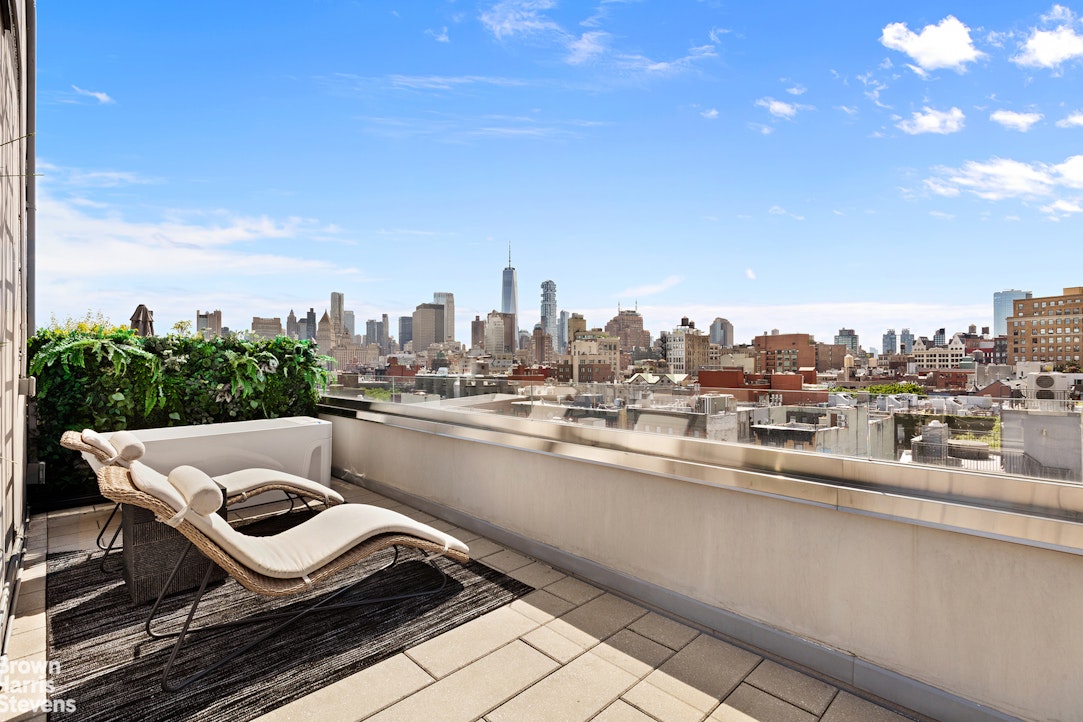 260 BOWERY PH