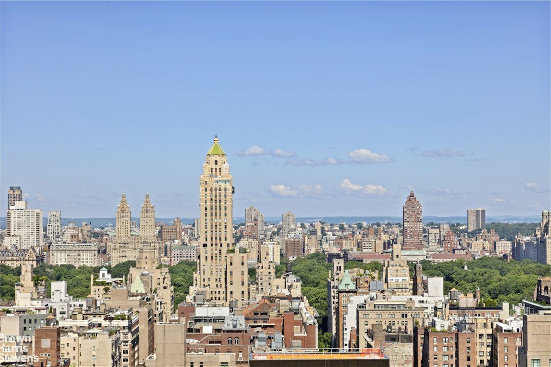 300 E 77TH Street PH2/3