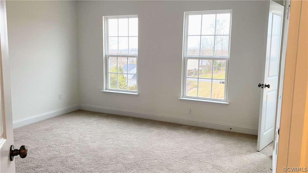 13832 Randolph Pond Ln