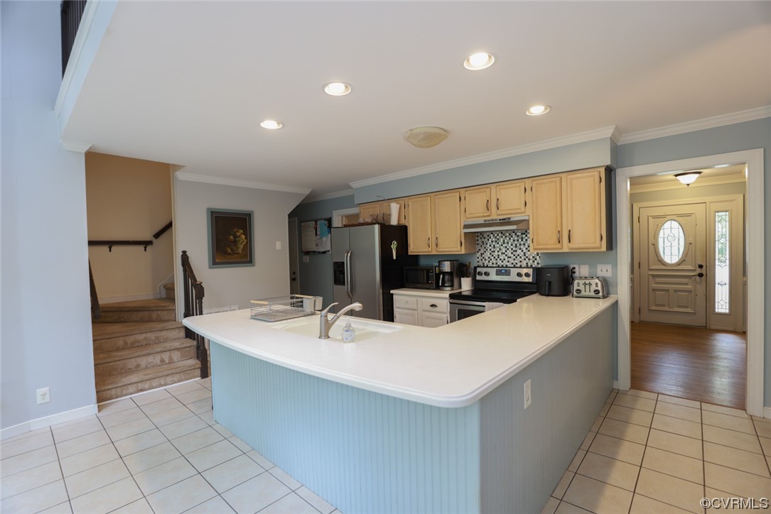 6312 Walnut Bend Ter