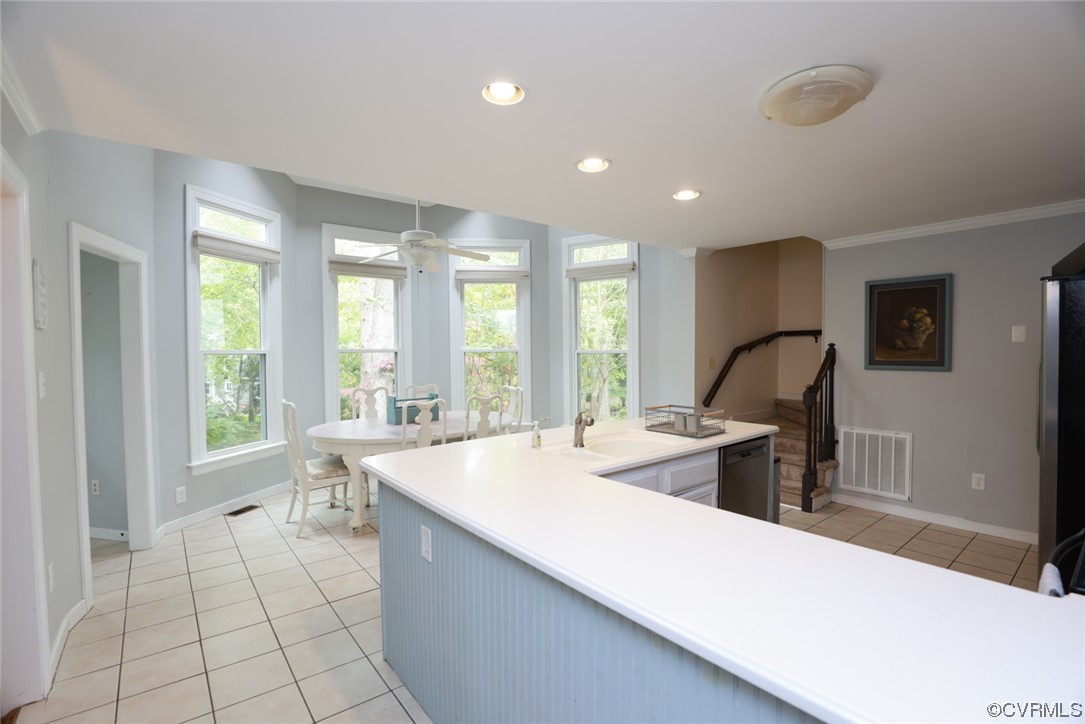 6312 Walnut Bend Ter