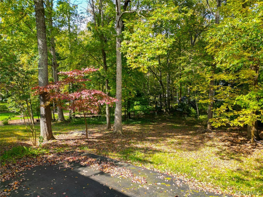 6312 Walnut Bend Ter