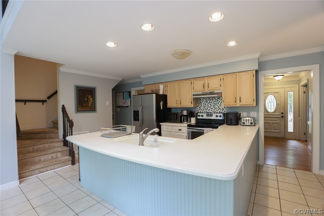 6312 Walnut Bend Ter