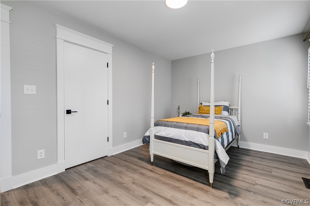 13831 Village Ridge Dr