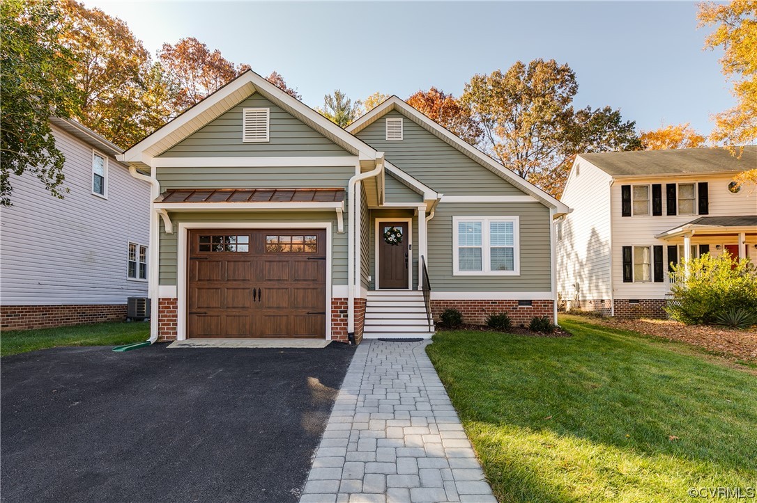 13831 Village Ridge Dr