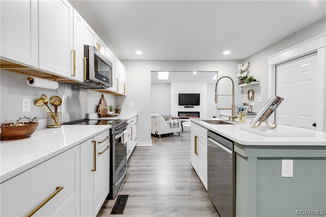 13831 Village Ridge Dr