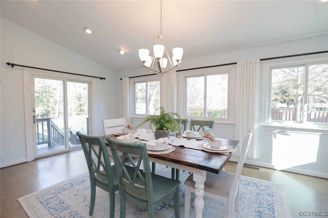 5307 Rock Harbour Rd