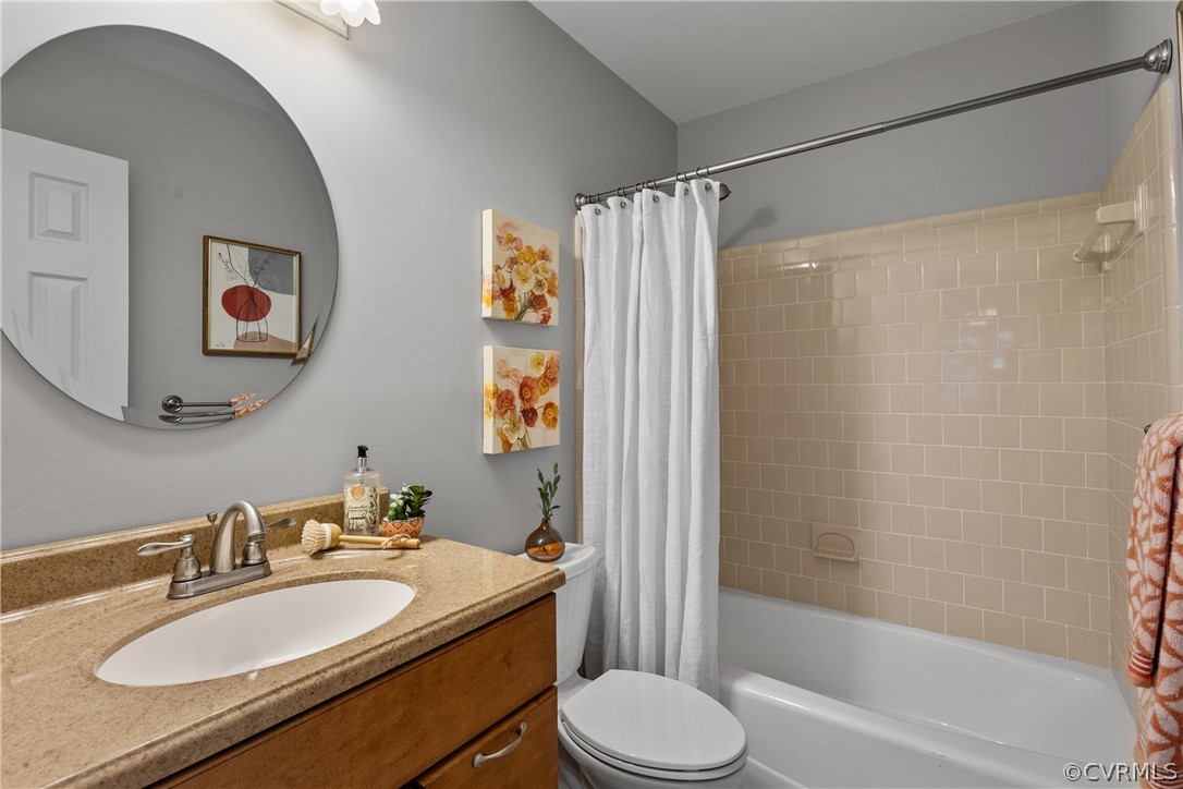 14718 Boyces Cove Dr