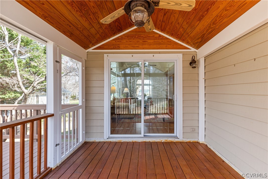 14718 Boyces Cove Dr