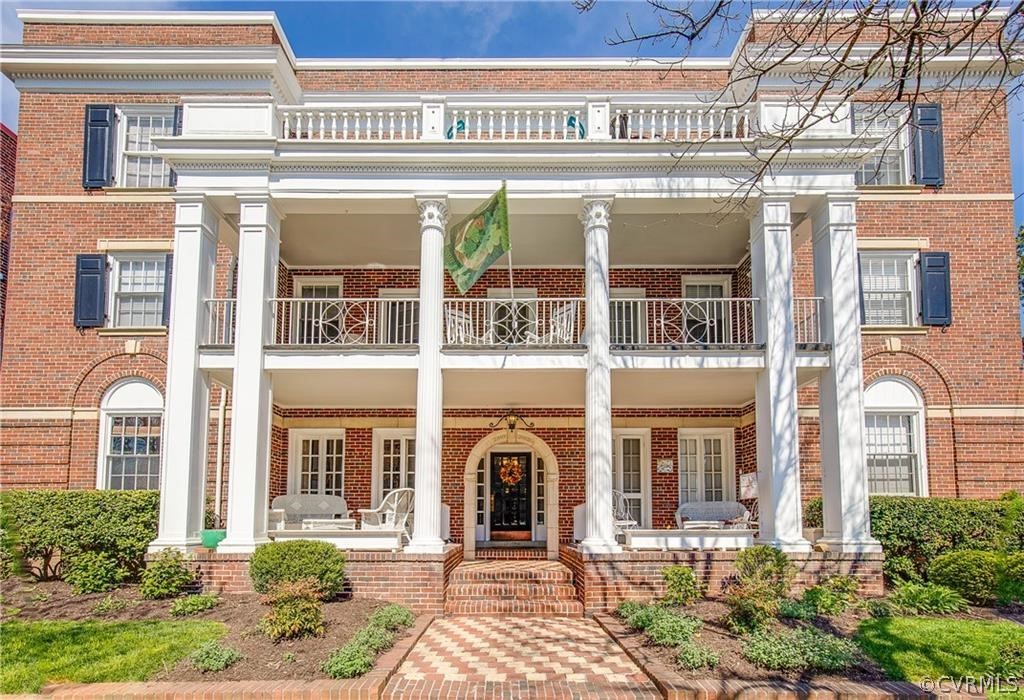 2810 Kensington Ave Unit#6